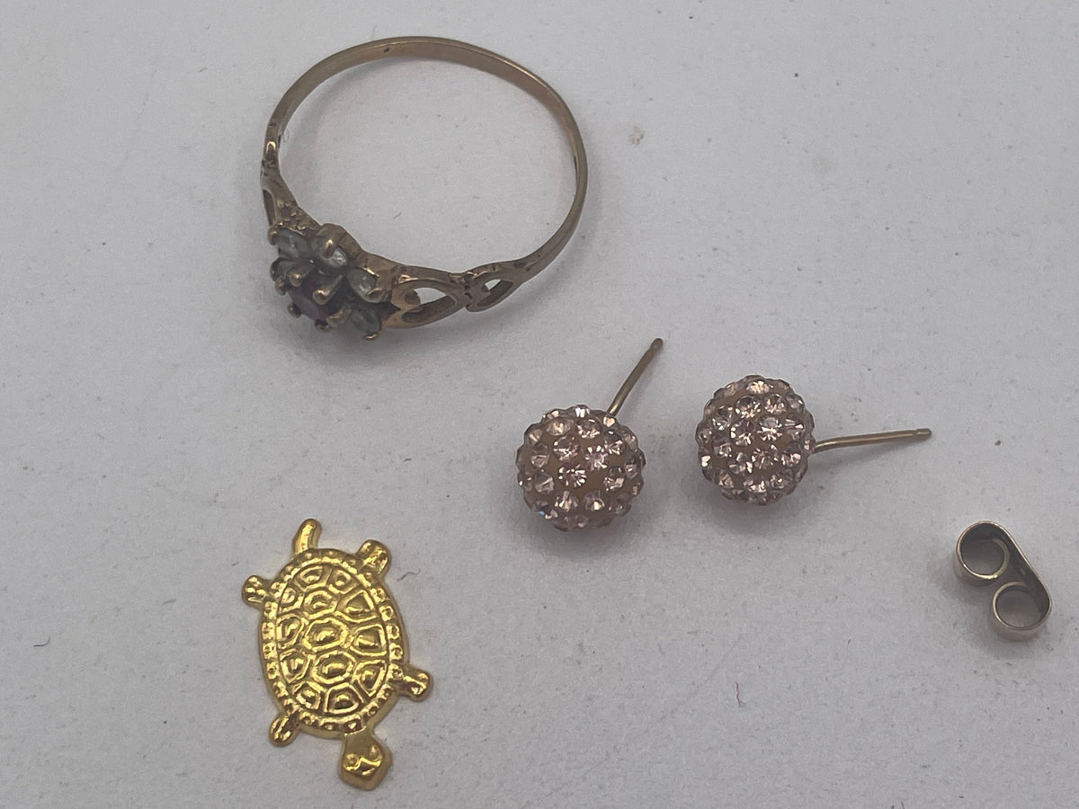 Vintage 9ct Solid Gold Cluster & Crystal Jewellery Lot – 9K Ring, 9K Crystal Ball Earrings & Turtle Charm