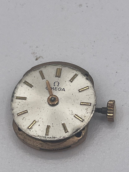 Vintage Ladies Omega 17-Jewel Caliber 242 Mechanical Watch Movement – 18mm Working Restoration Part (c. 1960)