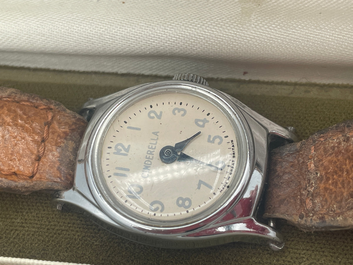 Vintage Timex Cinderella Ladies Mechanical Watch, Stainless Steel Back, Original Leather Strap (Made in Great Britain)
