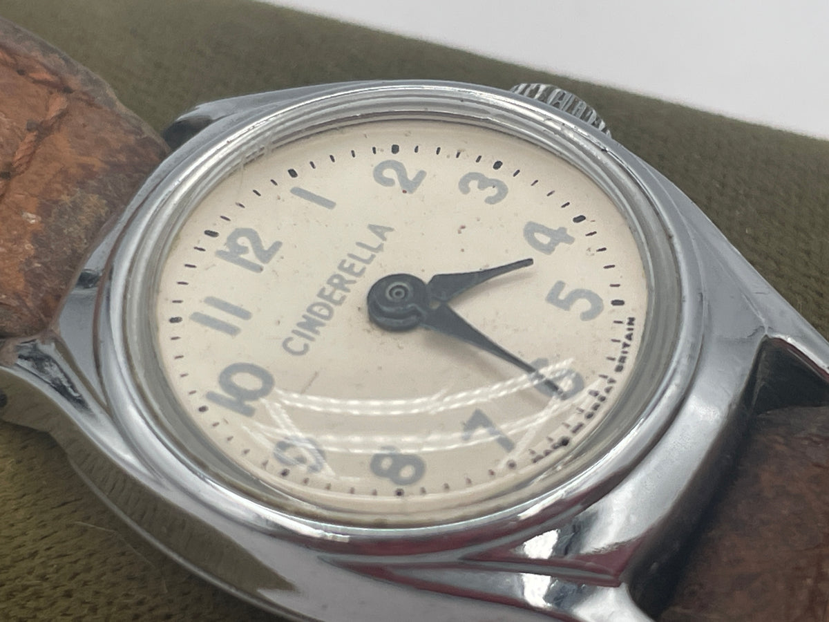 Vintage Timex Cinderella Ladies Mechanical Watch, Stainless Steel Back, Original Leather Strap (Made in Great Britain)
