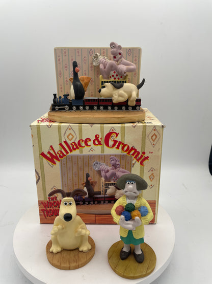 Wallace & Gromit The Wrong Trousers Train Chase Boxed Scene & Figures x3 Set