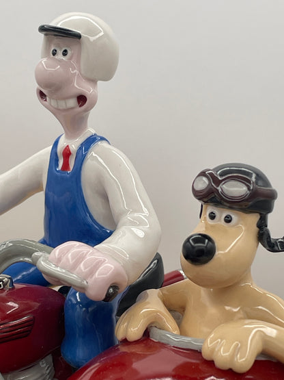 Coalport Wallace & Gromit "'Hold on Gromit'" Limited Edition Porcelain Figurine | Boxed Set