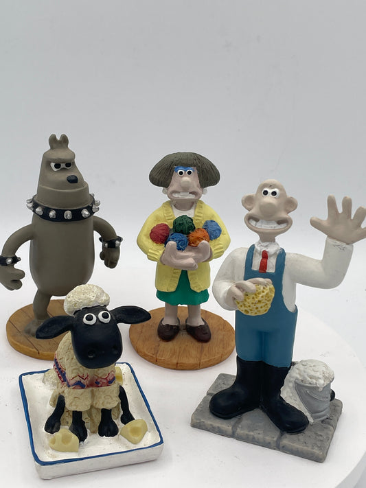 Wallace & Gromit A Close Shave Figurine Set x4 | Wallace Window Cleaner, Preston, Shaun & Wendolene