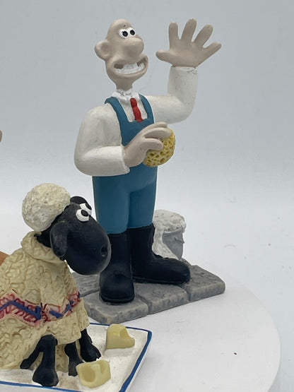 Wallace & Gromit A Close Shave Figurine Set x4 | Wallace Window Cleaner, Preston, Shaun & Wendolene