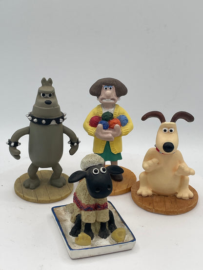 Wallace & Gromit A Close Shave Figurine Set x4 | Wendolene, Preston, Gromit & Shaun
