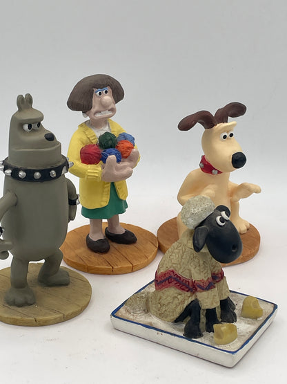 Wallace & Gromit A Close Shave Figurine Set x4 | Wendolene, Preston, Gromit & Shaun
