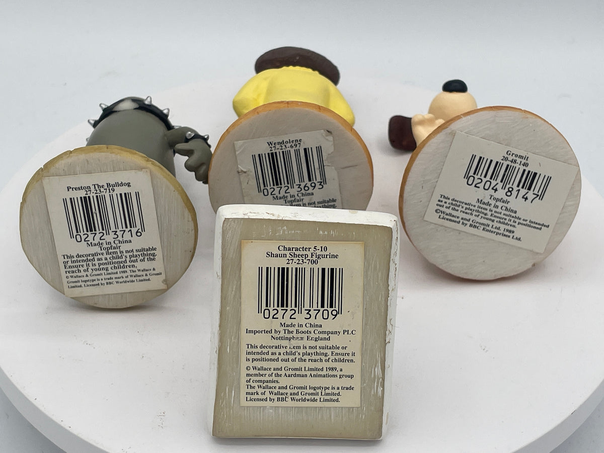 Wallace & Gromit A Close Shave Figurine Set x4 | Wendolene, Preston, Gromit & Shaun