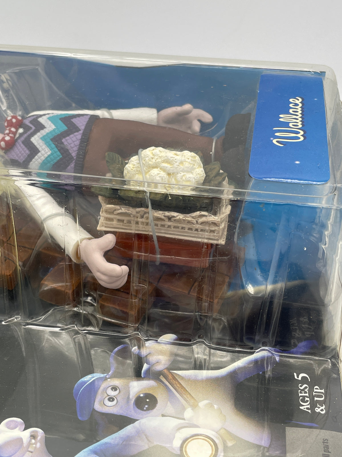 Wallace & Gromit The Curse of the Were-Rabbit Wallace Action Figure | McFarlane Toys 2005 Carded Blister Pack