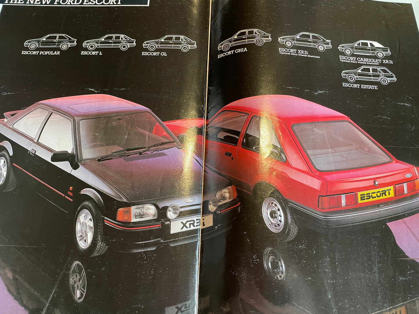 Original early 80's Ford Escort dealership brochure -XR3i, Popular, Ghia