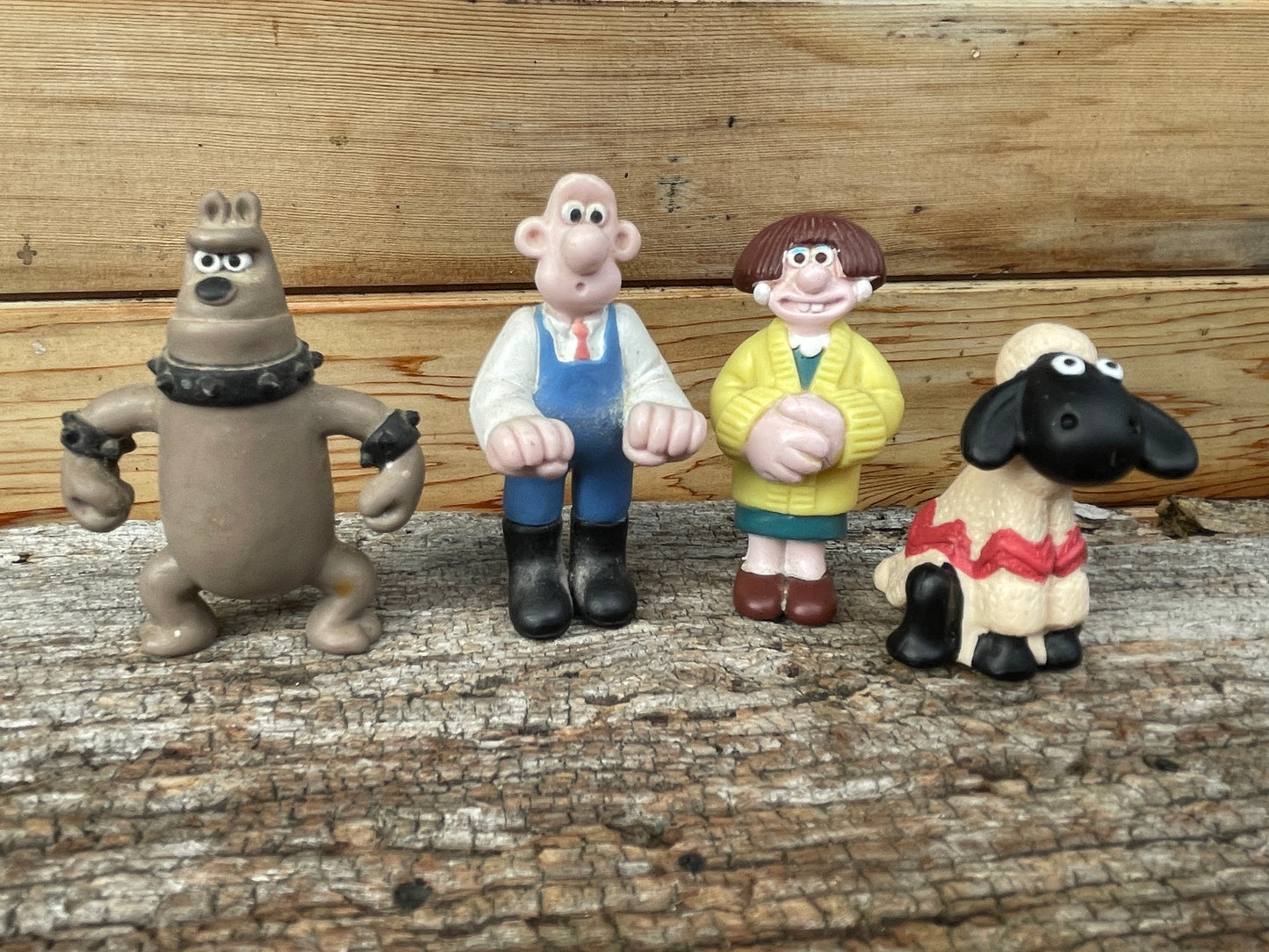 1990's Wallace and Gromit figures