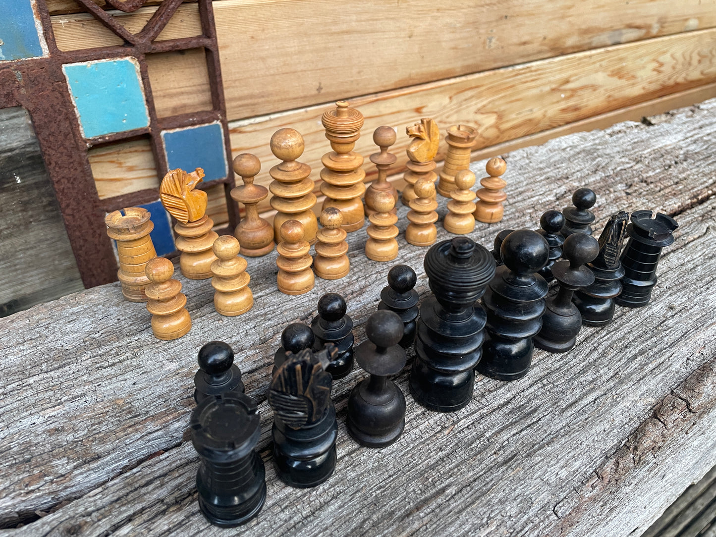 19th Century Old English pattern hand turned ebony and boxwood chess set