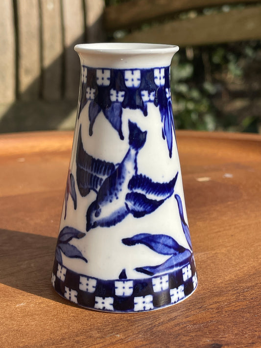 Coalport blue and white porcelain vase marked a.d 1750 with the Coalport Crown Mark to base 8cm tall