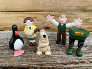 Wallace and Gromit characters - Feathers McGraw, Wallace, Wrong trousers, Gromit and Wendolene