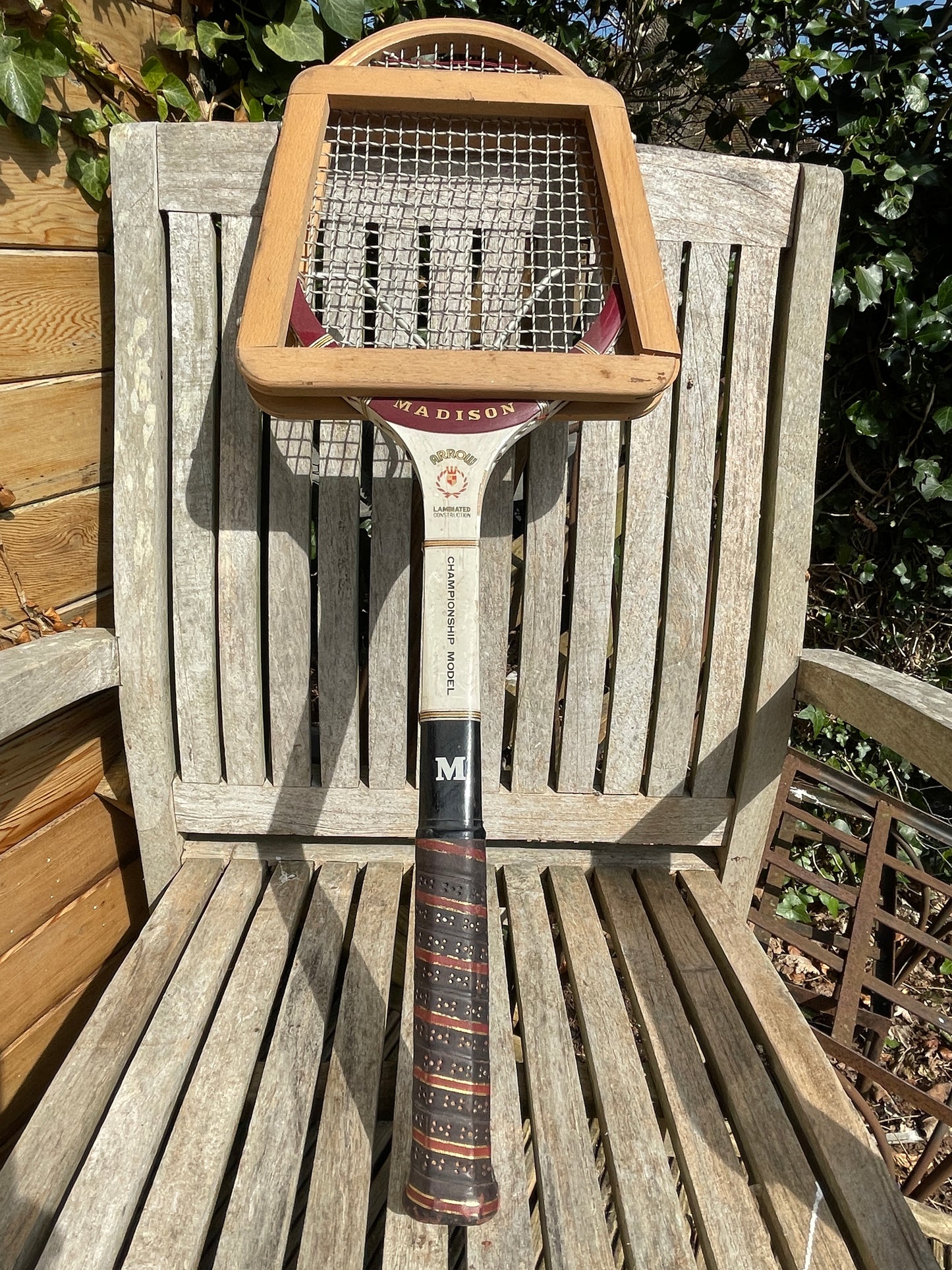 Vintage tennis racket -Madison Arrow Championship model made by Taiwan Strong of Japan