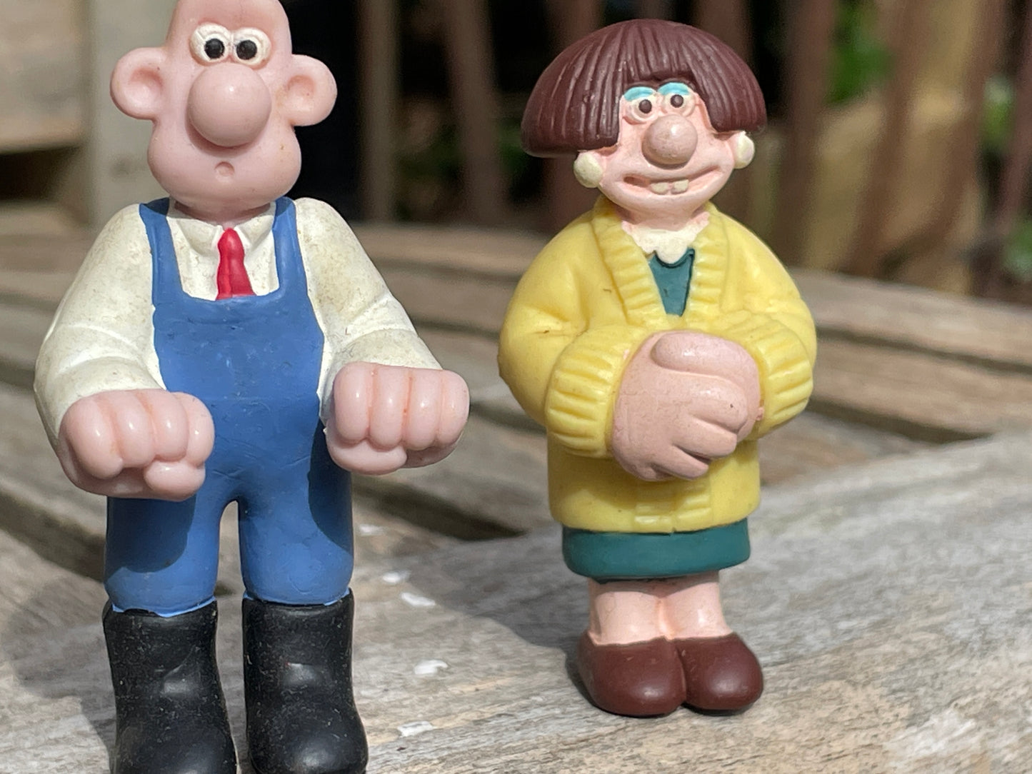 Vintage Wallace and Gromit figures Wallace, Gromit, Feathers McGraw, Wrong trousers, Wendolene 5.5cm tall