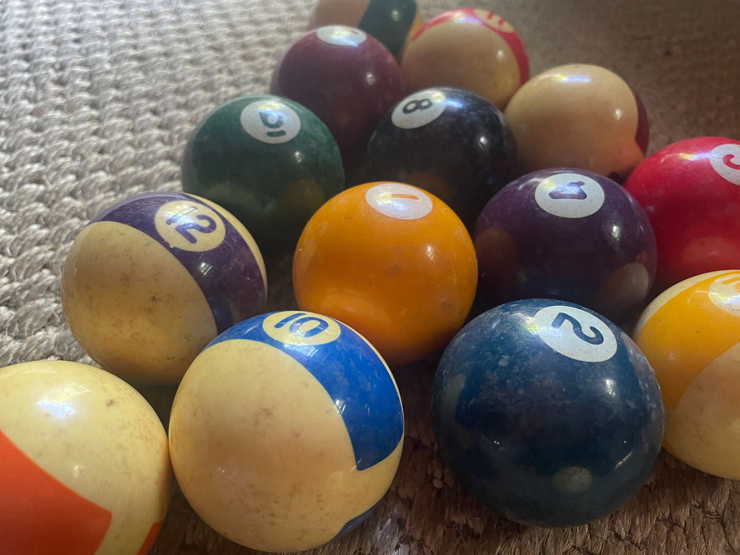 Vintage Pool Balls – Complete Set – Spots & Stripes with Cue Ball – 5cm Diameter – Uncleaned Original Condition