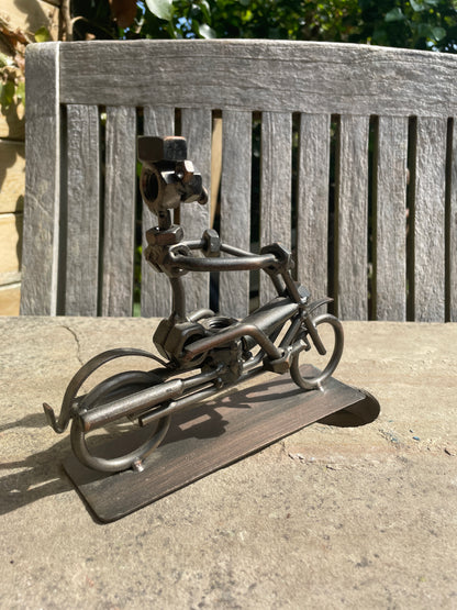 Hinz & Kunst Motorcycle Chopper – Metal Screw Man Sculpture – Handmade Biker Gift – Munich Artist Figurine