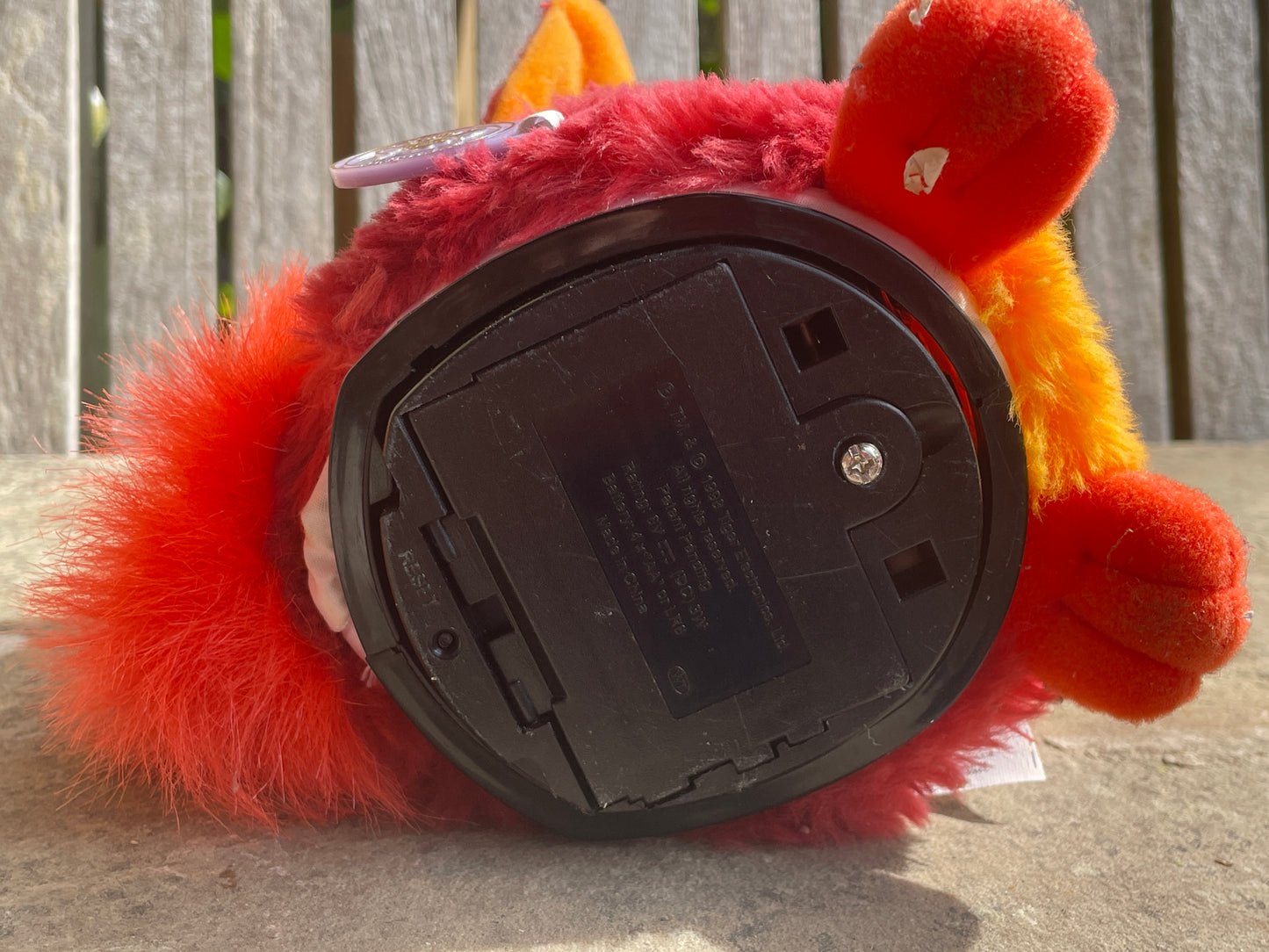 Vintage 1998 Furby – Rooster Model with Green Eyes – Red & Orange Fur – Original Tags – Tiger Electronics