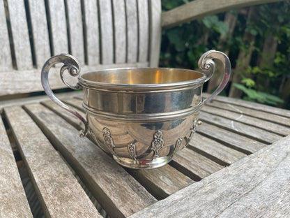 Edwardian hallmarked English silver gilt sugar bowl 1909 by R & S Garrard and Co London