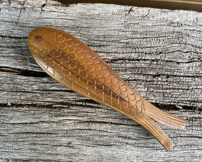 A Set of Vintage Folk Art Hand Carved Wooden Fish Nutcrackers With hand carved scales 21cm Long