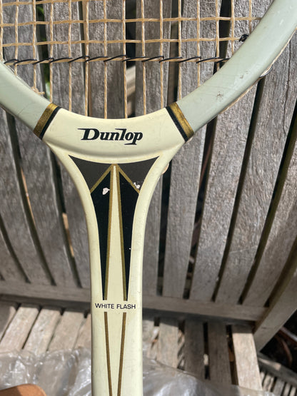 Vintage Dunlop White Flash Tennis Racket – Light/Medium – Original Grip, Strings, clamp and  Bag