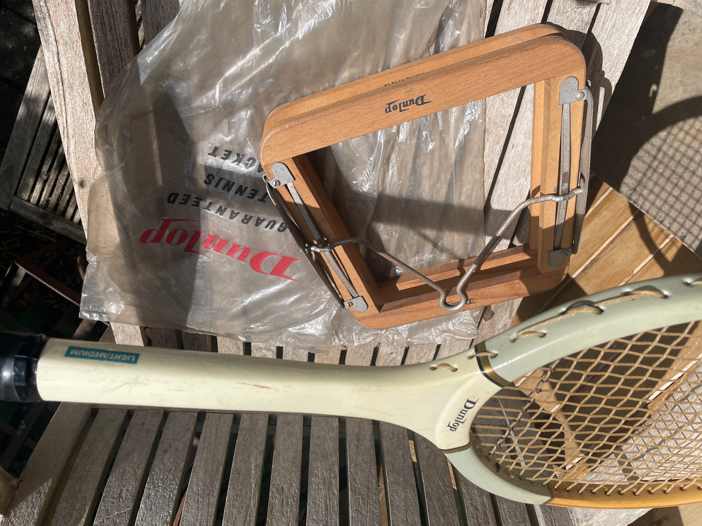 Vintage Dunlop White Flash Tennis Racket – Light/Medium – Original Grip, Strings, clamp and  Bag