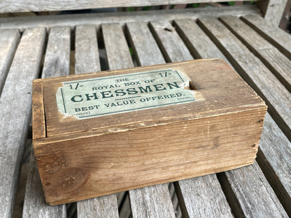Antique Victorian “The Royal Box of Chessmen” Set – Early Jaques Style Northern Upright – Turned Boxwood & Ebony Finish, c.1900