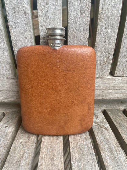 Vintage English Hip Flask – James Dixon & Sons – Electroplated Cap – Leather Clad – Sheffield – 264g – c.1920s–40s