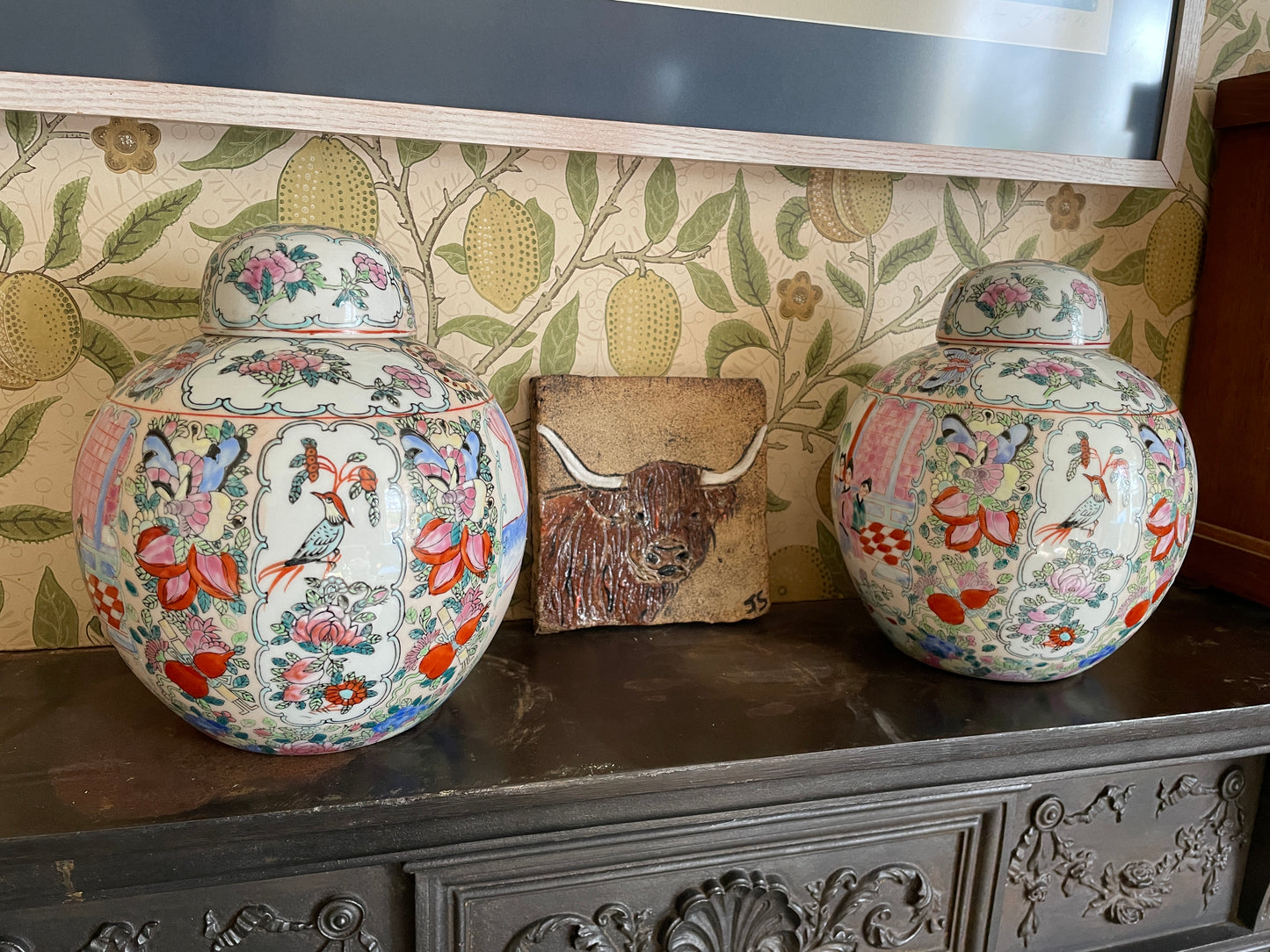 Pair of Chinese Porcelain Ginger Jars – Famille Rose Decoration, Jingdezhen (Mid 20th Century)