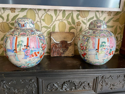 Pair of Chinese Porcelain Ginger Jars – Famille Rose Decoration, Jingdezhen (Mid 20th Century)