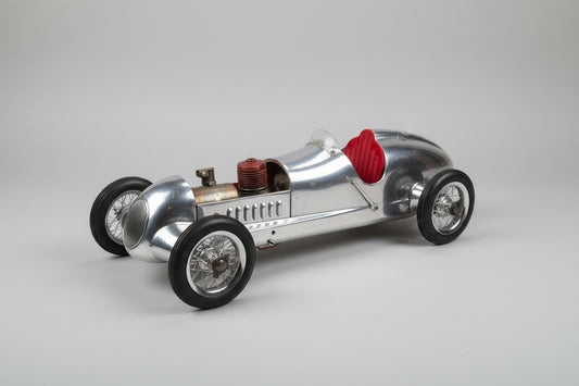 Vintage English Tether Racing Car – Exposed Engine Mechanical Model, Indianapolis Style (c.1940s–1950s)
