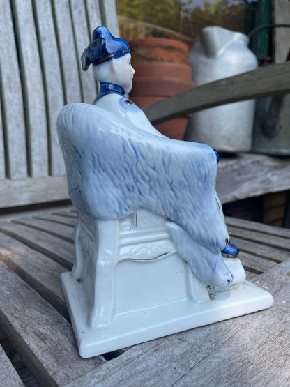 Vintage Chinese Porcelain Mandarin Figurine with Blue & Gilt Detailing – 17cm