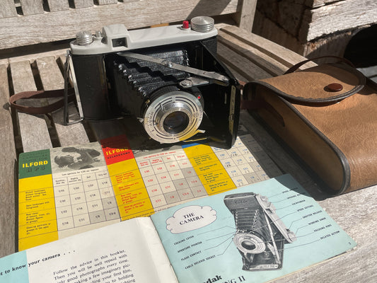 Vintage Kodak Sterling II Folding Camera – 1950s Medium Format with Case & Manuals