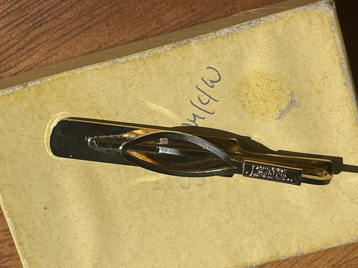 1950s Stratton Cricket Bat Tie Clip – Vintage Sportsman Gift in Box