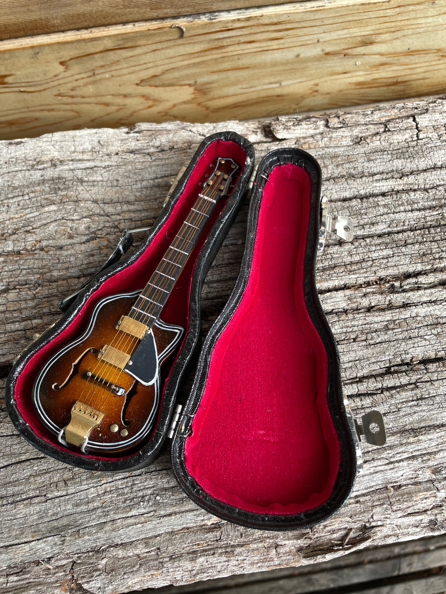 Miniature Electric Style Guitar With Red Velvet Lined Case 14.5cm long