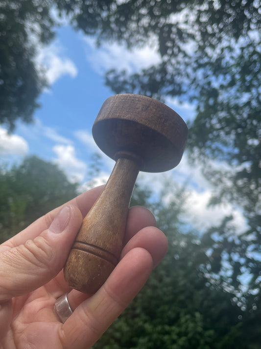 Vintage Wooden Darning Mushroom – Early 20thC Sock Darner Tool – Turned Handle Sewing Repair Aid – Rustic Textile Mender