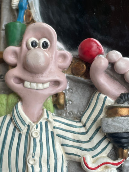 Wallace and Gromit shaving mirror 19cm tall