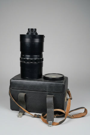 Russian USSR MTO 1000A Camera lens with leather carrying case and coloured filters