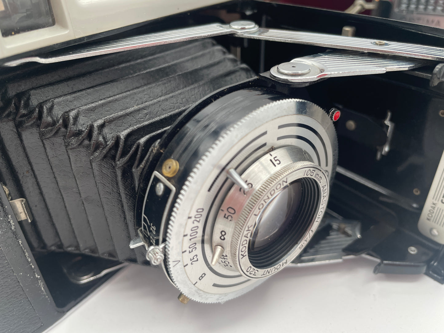 Vintage Leather Camera Bag – Agfa Camera Made in Germany and Kodak Folding Camera (c.1950s–70s)