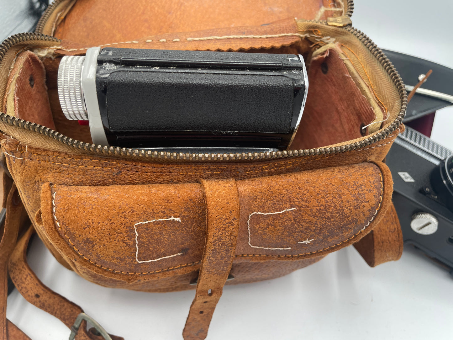 Vintage Leather Camera Bag – Agfa Camera Made in Germany and Kodak Folding Camera (c.1950s–70s)