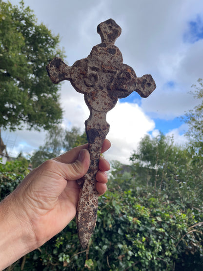 Antique Victorian cast iron Cross grave marker 32cm tall