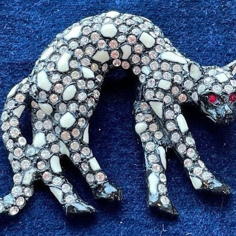 Costume Jewellery - Vintage Feline/Cat 80's Brooch Decorated With Paste Diamonds and Mosaic, Weighs 32g, Width 6cm