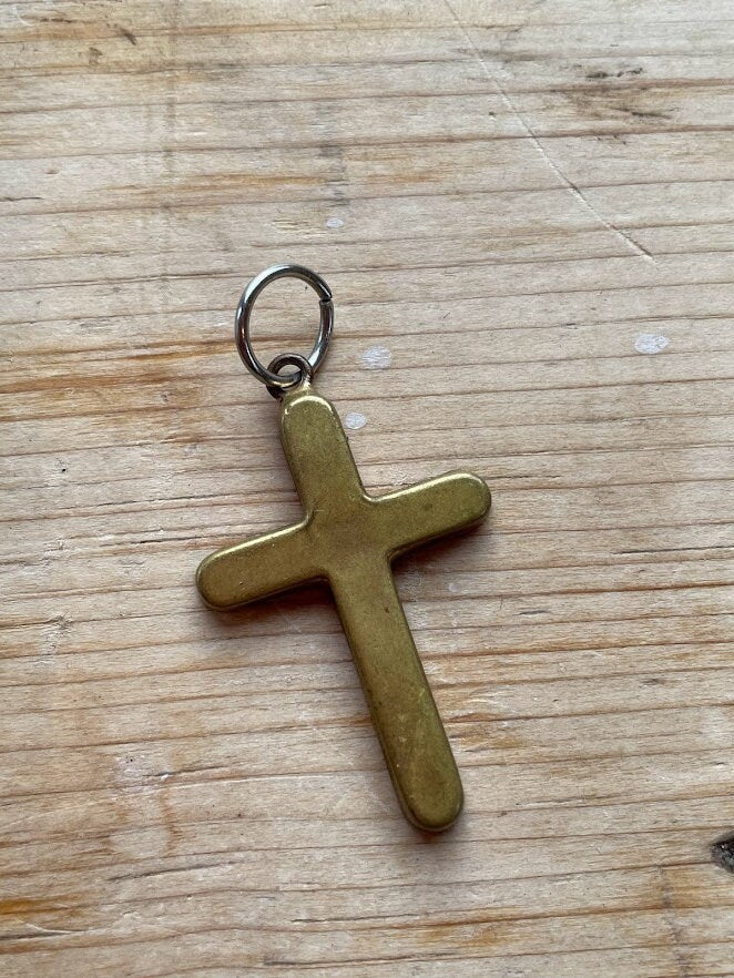 A Lovely Vintage Micro Mosaic Cross Pendant With a Brass Backing probably Italian in the Murano Style 35mm tall