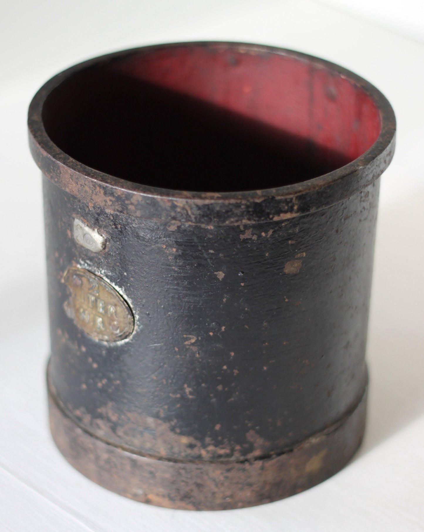 An Antique Iron Bound Two Litre Exchequer Measure, 15cm high x 15cm in diameter