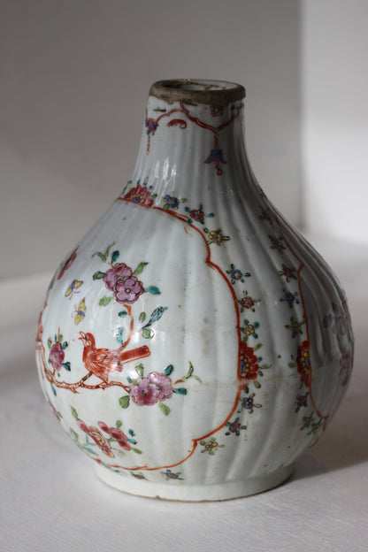 A Chinese Kangxi Period Clobbered Bottle Vase, Reduced in Height, 18cm heigh