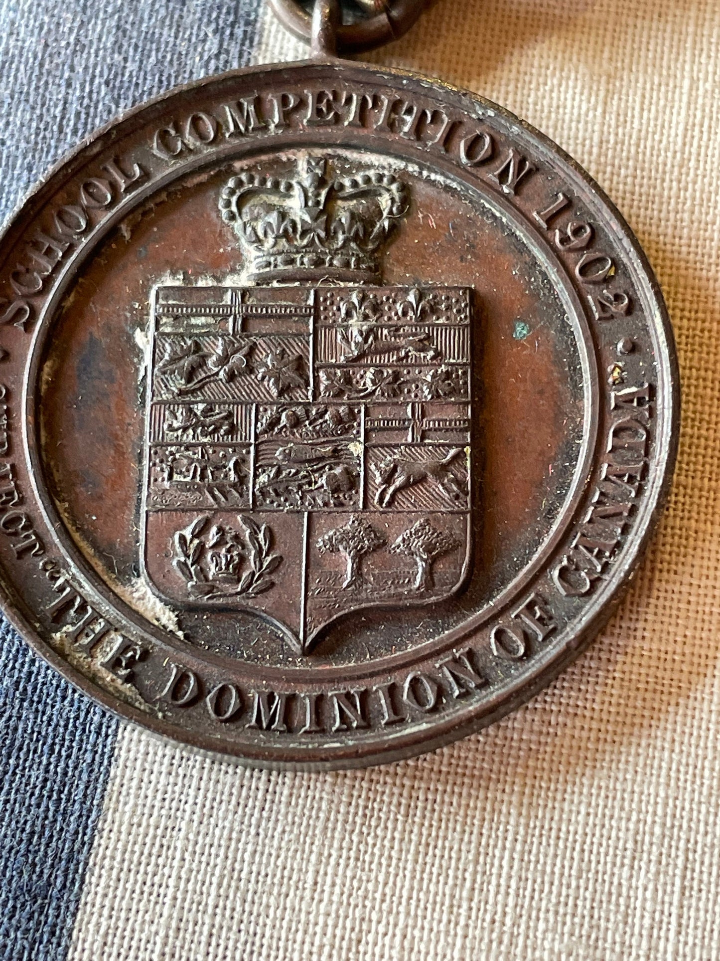 A Medallion Fob With Original Ribbon Commemorating The Canadian Coronation Arch London -  For The Coronation of King Edward VII in 1902