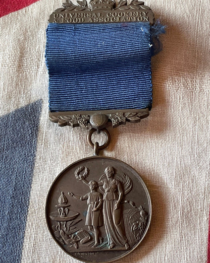 A Medal Fob From The Universal Cookery and Food Exhibition Honoris Causa Londini - Universal Cookery and Food Association