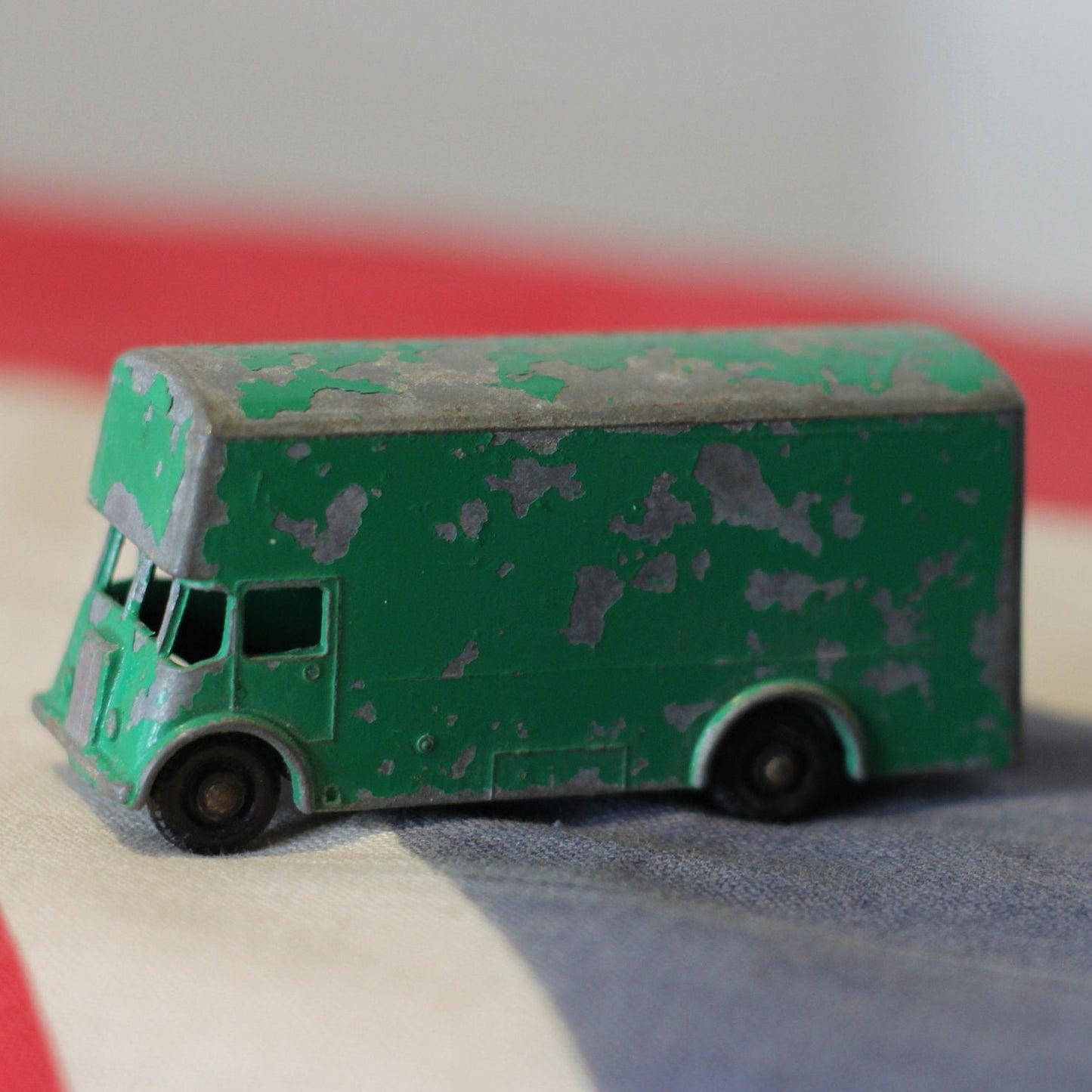 A Diecast Metal Pickford Removal Toy Van By Lesney Series No. 46 From The 1960's in Original Unrestored Condition - 6.5cm long