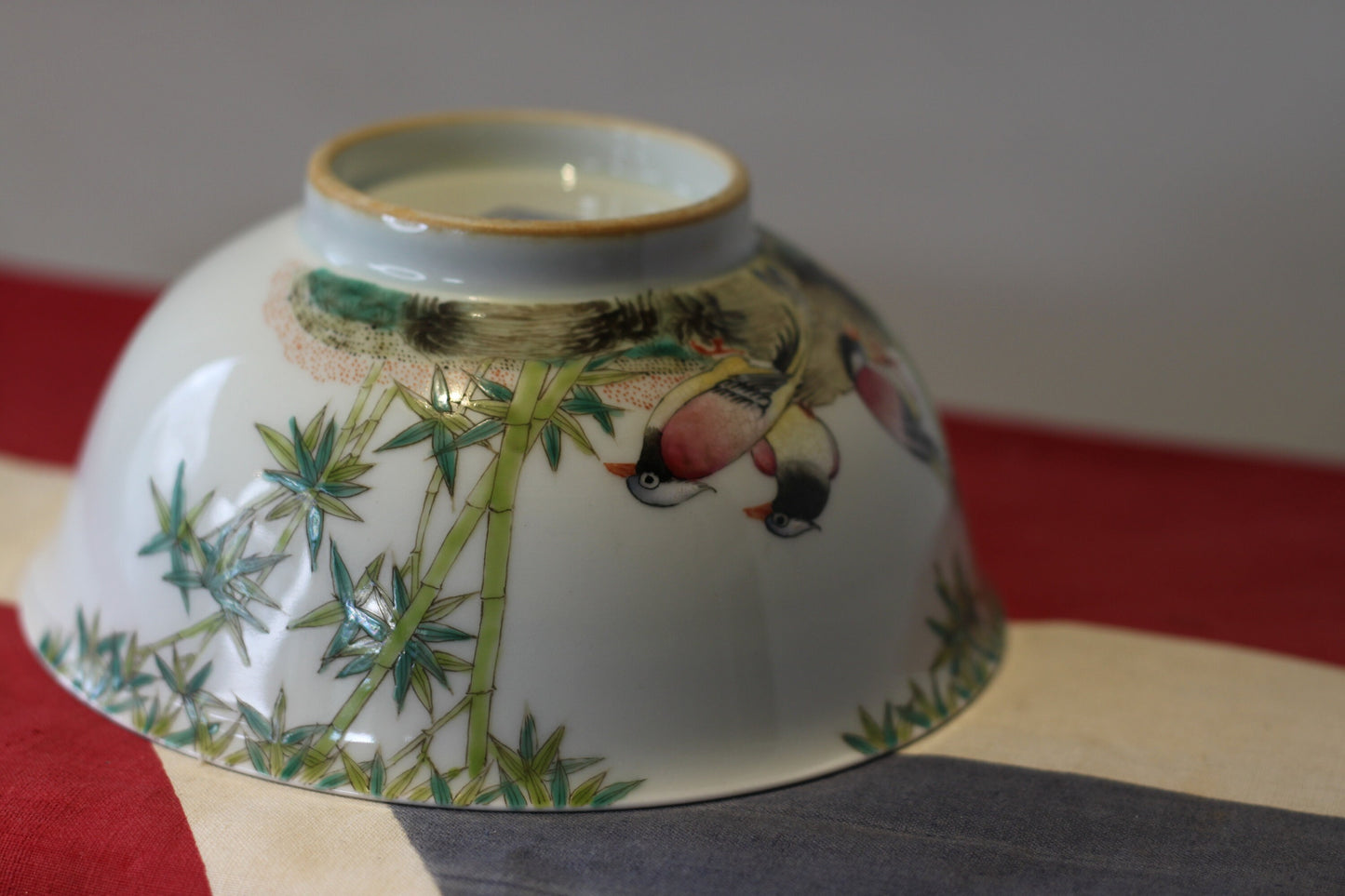 Vintage Chinese Famille Rose Porcelain Bowl with Birds and Bamboo – Qianlong Mark, Hand Painted Decorative Bowl (20th Century)