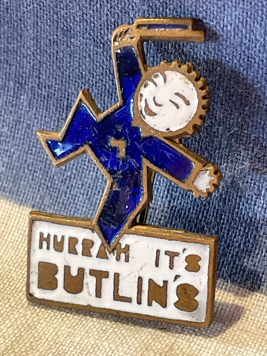 A Vintage Enamel Hurray It's Butlins Holiday Camp Pin Badge  32mm tall c1940